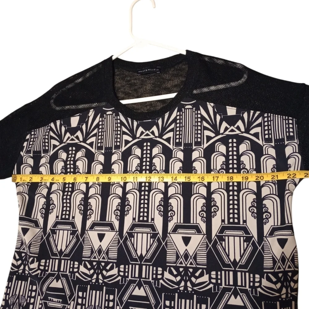 Nally & Millie Artsy Dark Romantic Mixed Fabric Partial Sheer Sweater Blouse XL - Picture 10 of 10